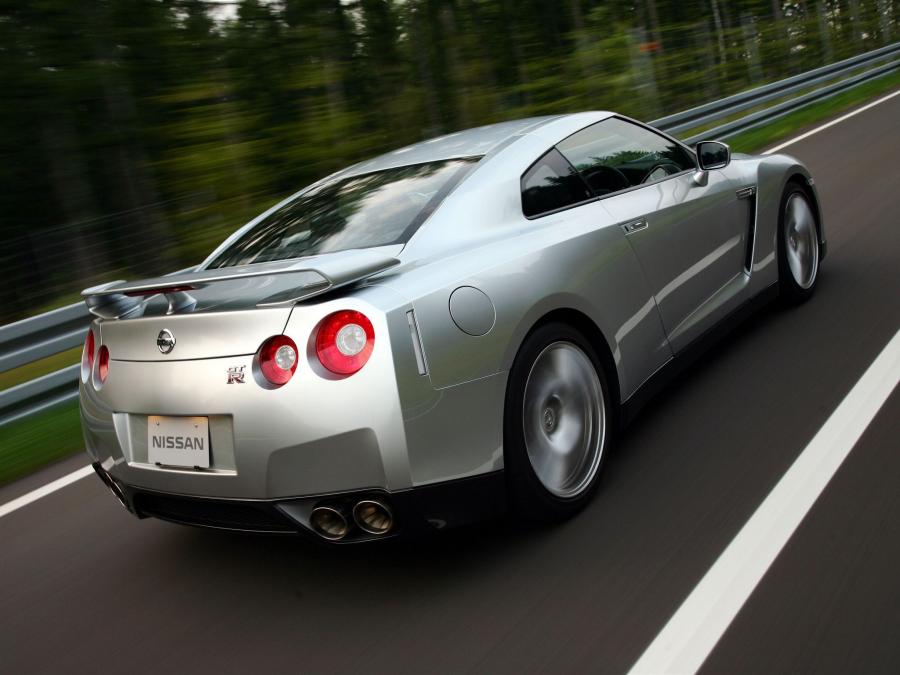  Nissan GT-R 2007 года  (фото 90 из 480)